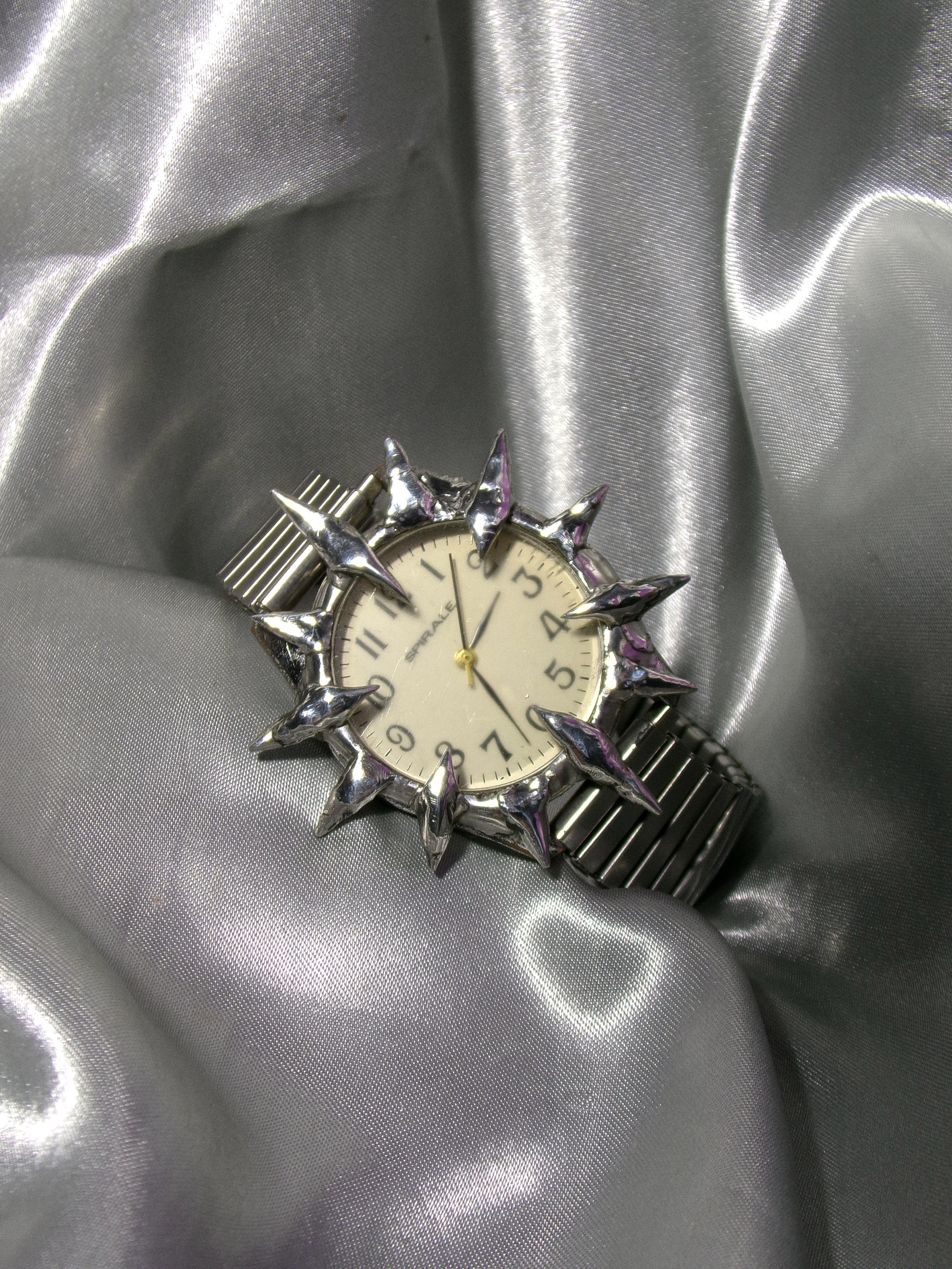 Montre " Laura "