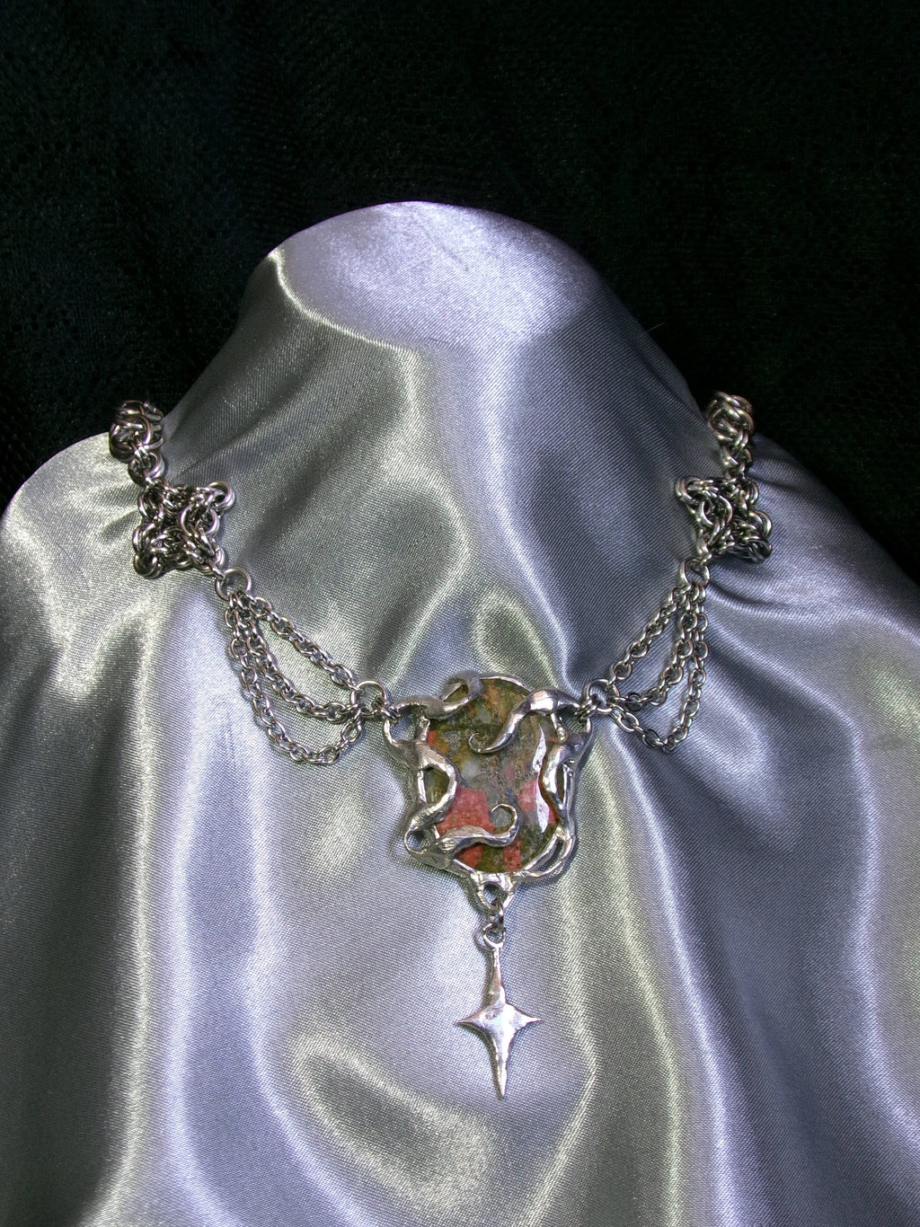 Collier Unakite