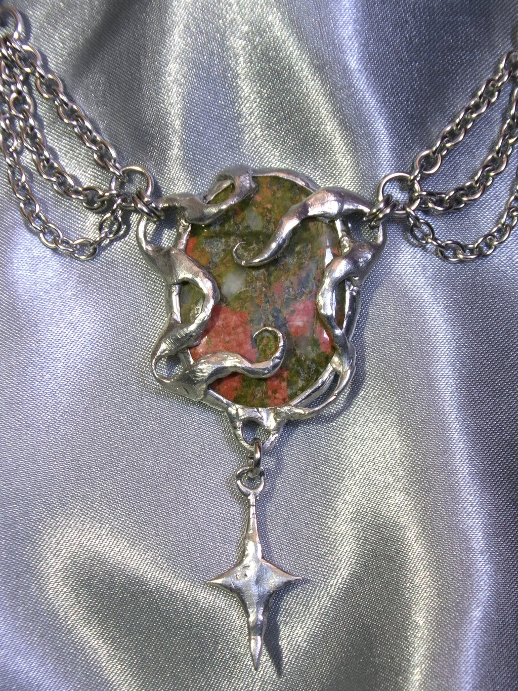 Collier Unakite