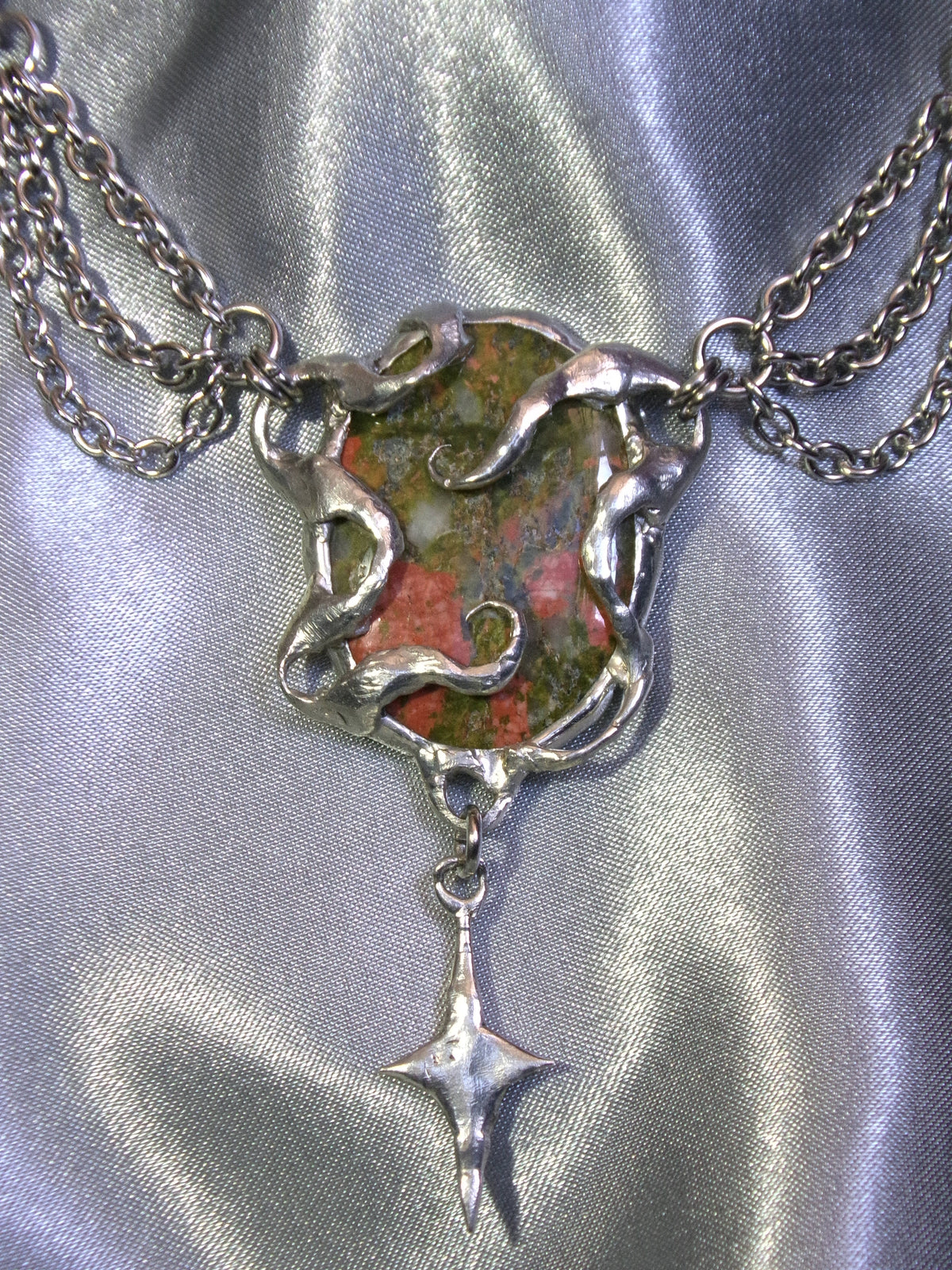 Collier Unakite