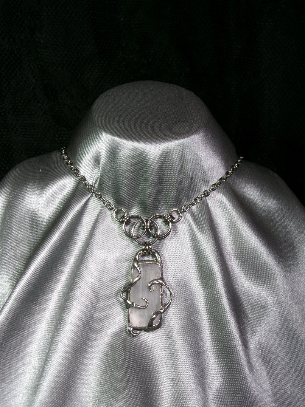 Collier Sélénite