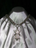 Collier Sélénite scarabée