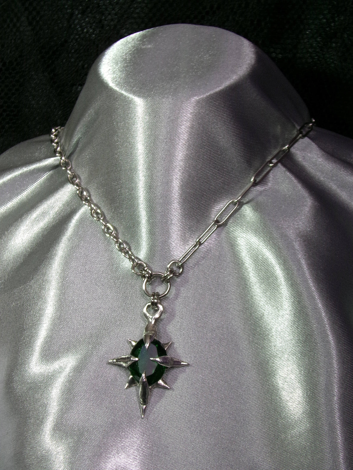 Collier en verre Vert foncé